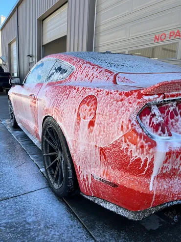 rs=w_370,cg_true,m (6)